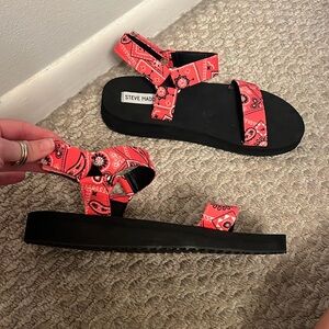 Steve Madden Paisley Strappy Sandals